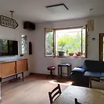 Spacious Flat & Garden | Paris 18Th